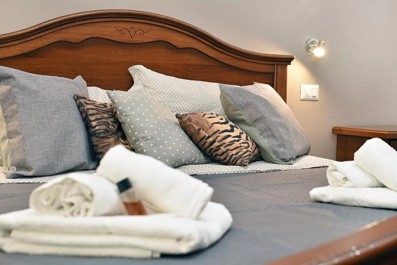 Apartment Sa Rocchitta House Appartamenti Bosa